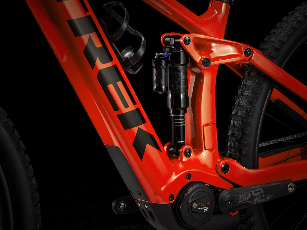Rail 9.8 XT EU XL Lava